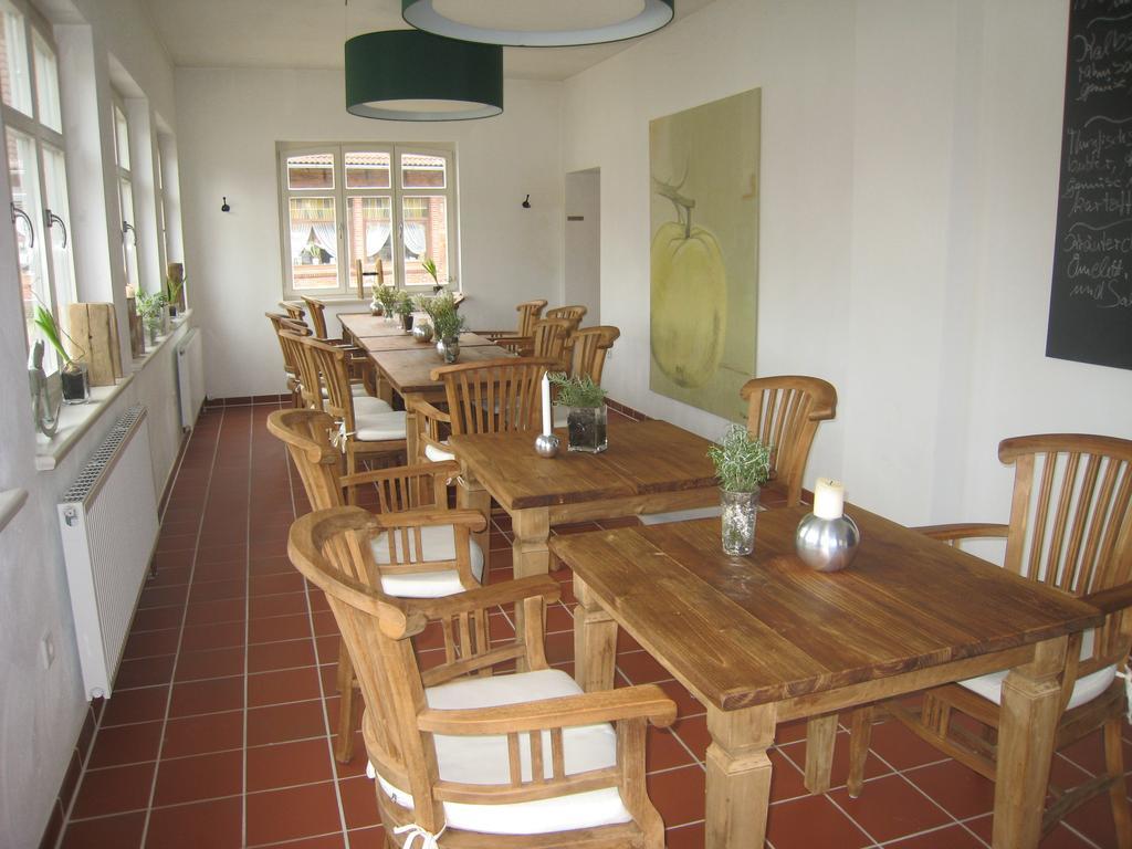 To`n Schlagboom Schillig